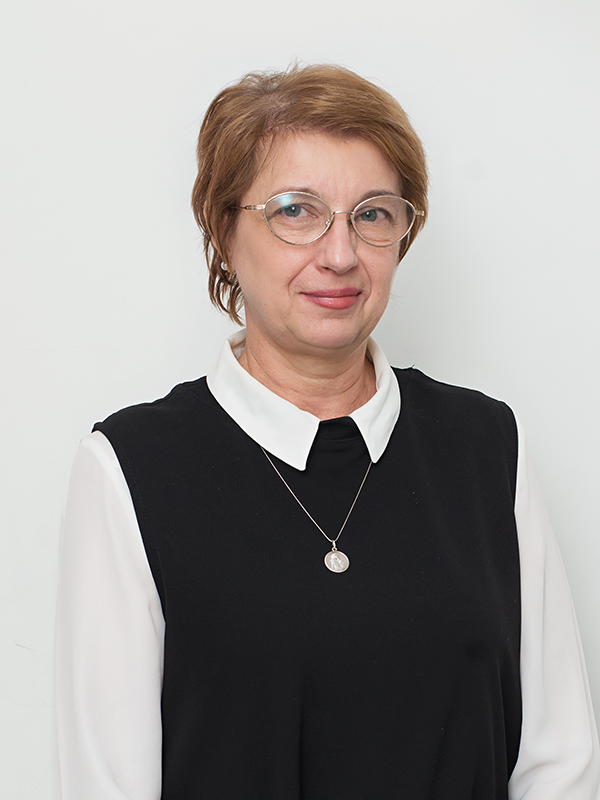 Кузнецова Елена Николаевна.